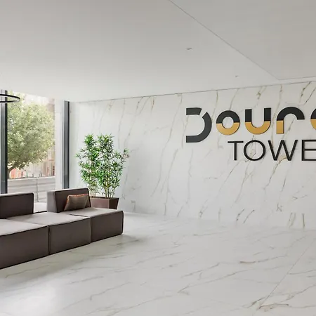 Douro Tower Loft - Shared Pool فيلا نوفا دي غايا