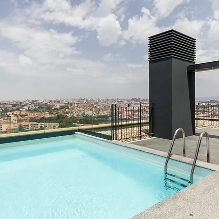 Douro Tower Loft - Shared Pool * Vila Nova de Gaia