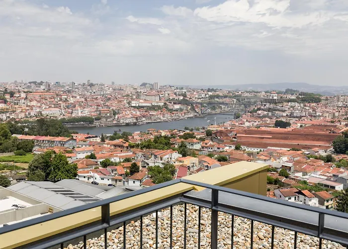 Douro Tower Loft - Shared Pool
